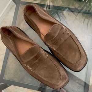TODS Soft SUEDE PENNY LOAFERS